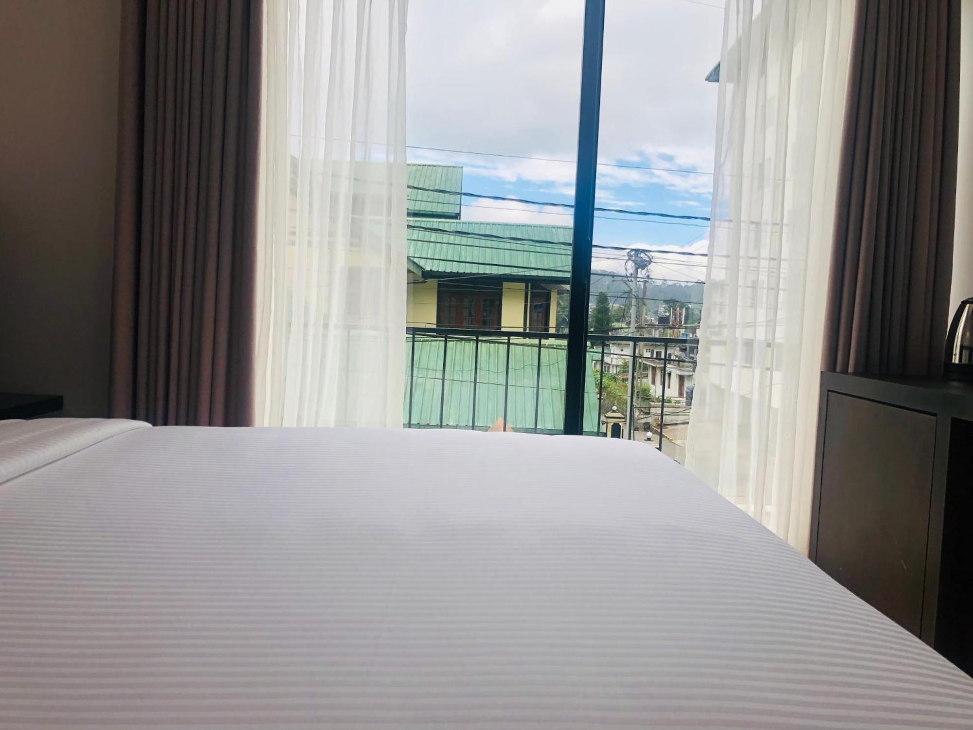 Hotel R21 Nuwara Eliya Esterno foto