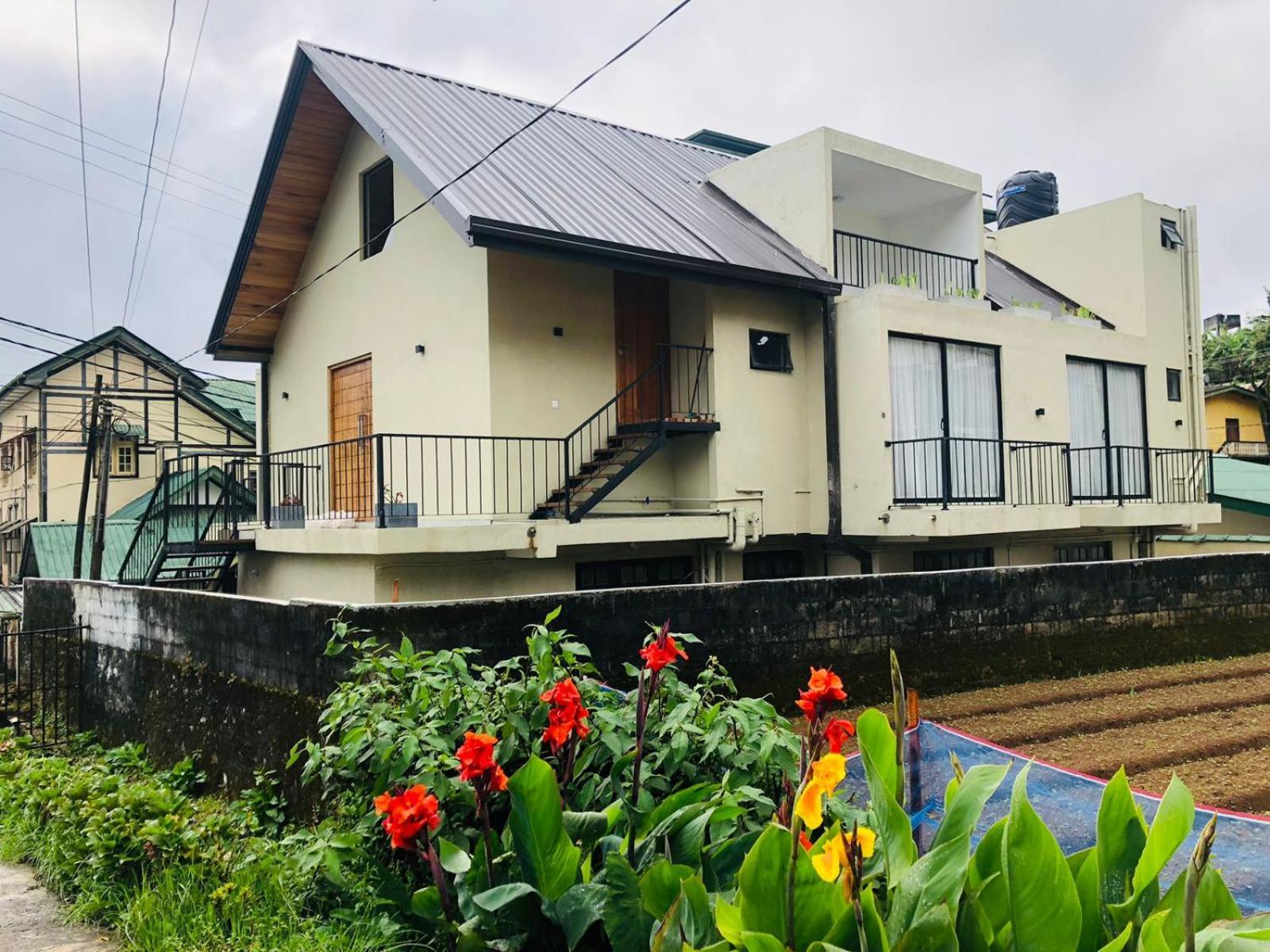 Hotel R21 Nuwara Eliya Esterno foto
