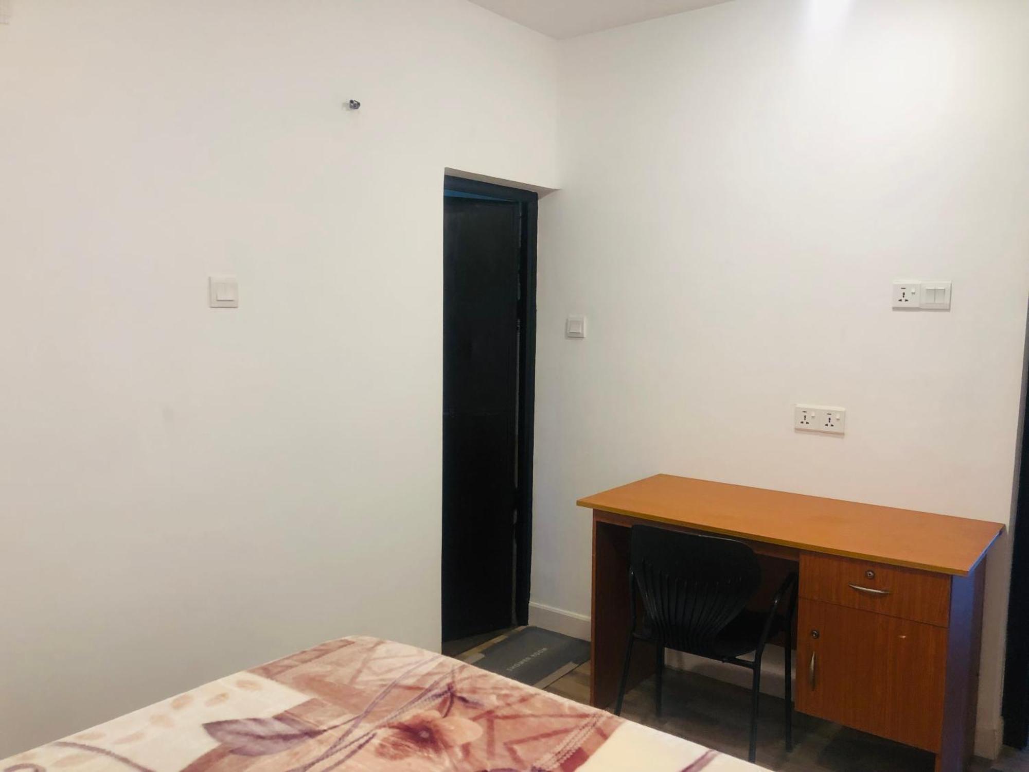 Hotel R21 Nuwara Eliya Esterno foto
